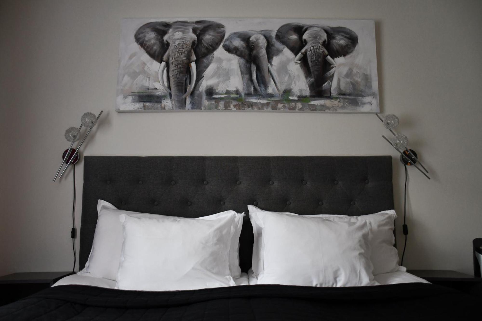 Kungsbacken Hotell & Konferens Katrineholm Ngoại thất bức ảnh